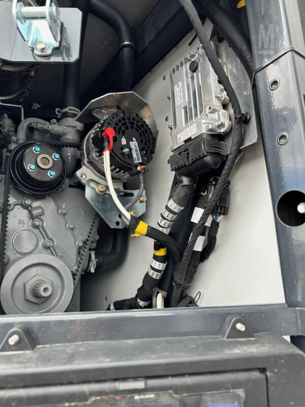 Buy X4 7700 Trailer Refrigeration Units Online - Image 11