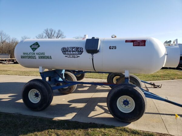 Buy Twin 1000 Gallon Nh3 Tanks Online - Image 4