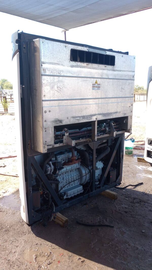Buy X4 7300R Refrigeration Units Online - Image 8