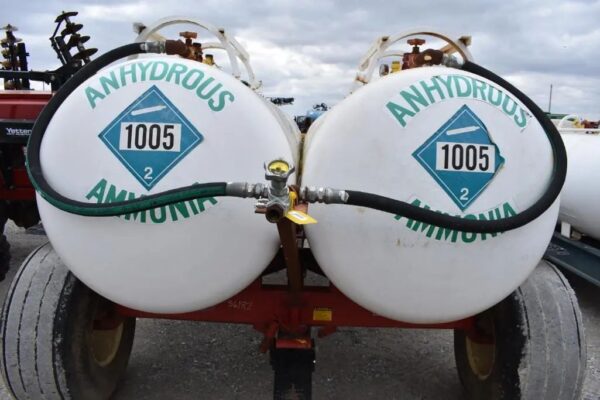 Buy Twin 1000 Gallon Nh3 Tanks Online - Image 15