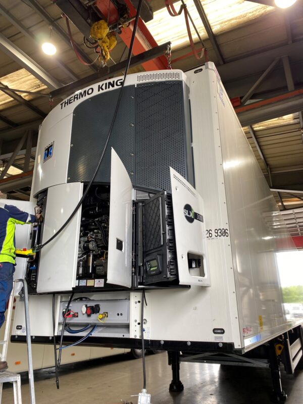 Buy Thermo King SLXi-300 Refrigeration Unit Online - Image 6